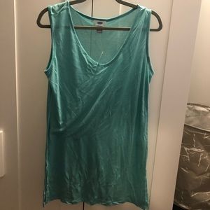 Old navy green tank
